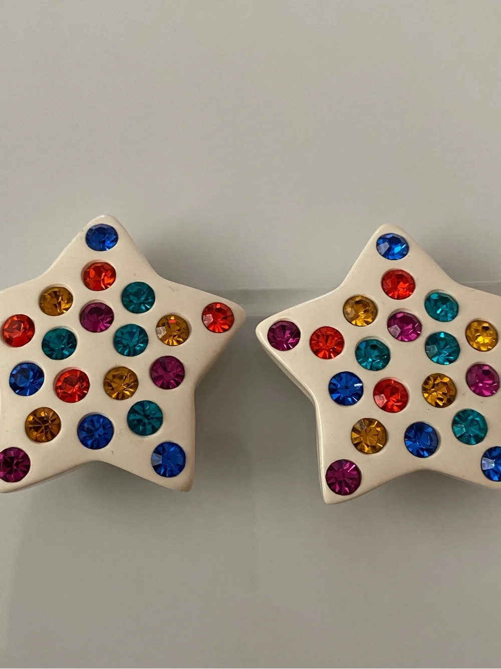 Vintage 1980s large star rhinestone clip-on statement earrings